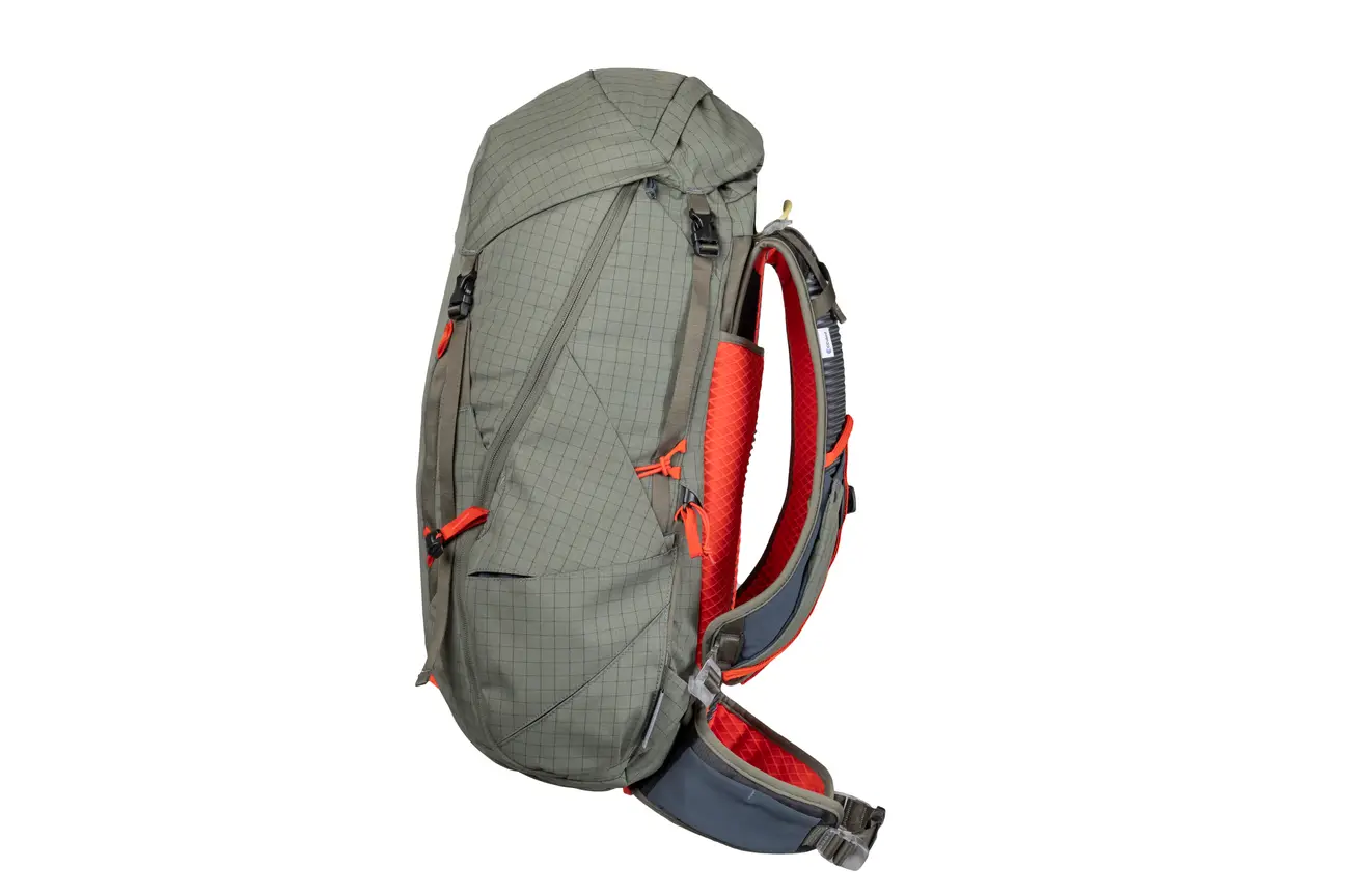 Resolve™ Men’s 35L Endless Promise® Technical Active Daypack - Image 2